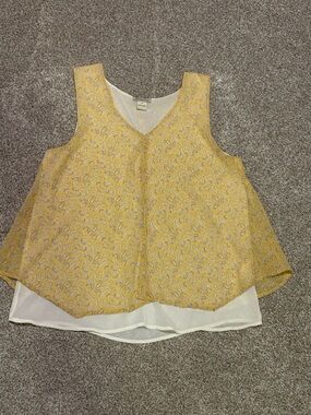 Lucky Brand Pale Yellow and Cream Blouse